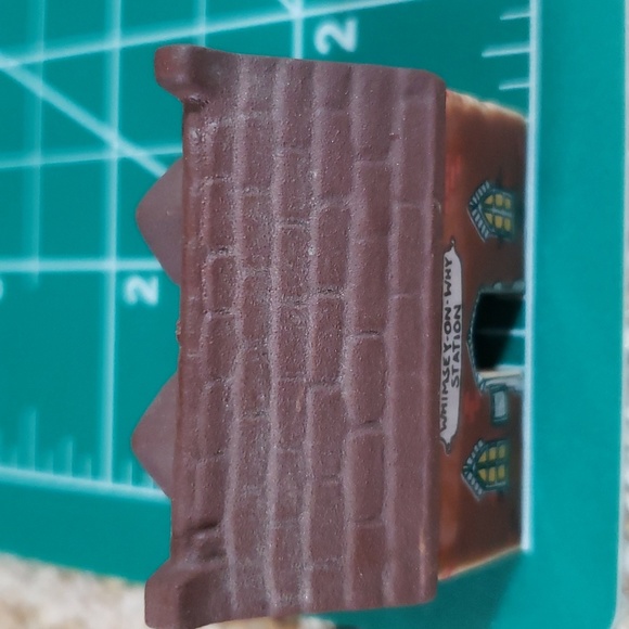 Wade England Figurines Whimsey On Why Whimsey-on-Why Station #18 - Picture 8 of 10